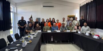 Encabeza Gobernador Rocha Mesa de Construcción de La Paz con alcaldesas y alcaldes del norte de Sinaloa