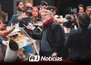 Guillermo del Toro causa furor en la FIL Guadalajara con libro de “Frankenstein”.