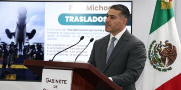 Omar García Harfuch anuncia golpes simultáneos a redes de extorsión y robo en varias entidades