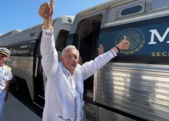 La vigilancia de la construcción del Tren Interoceánico fue encargada por AMLO a su hijo “Bobby” López Beltrán