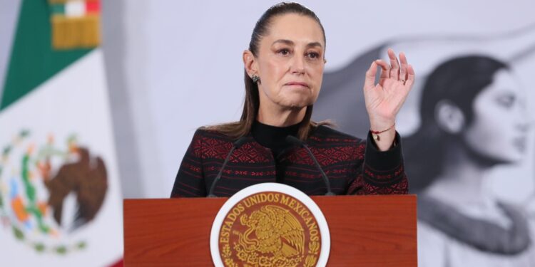 Sheinbaum urge a la ONU a “asumir su papel” ante creciente tensión entre EE.UU. y Venezuela