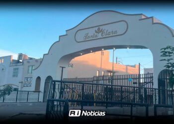 Aseguran camioneta tras persecución en privada del sur de Culiacán