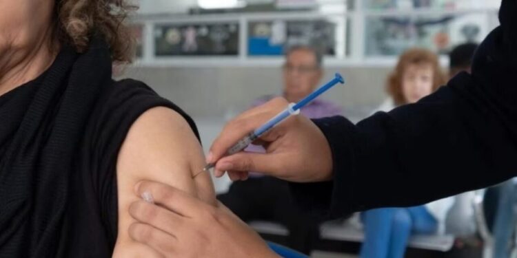 Secretaría de Salud tiene 23 mil 529 mil vacunas disponibles para combatir el sarampión