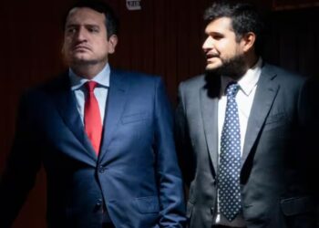 Revelan que red ligada a hijos de AMLO suministra balasto a nuevos trenes del gobierno