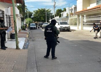 Atacan a balazos vivienda y vehículo en Rincón del Humaya en Culiacán
