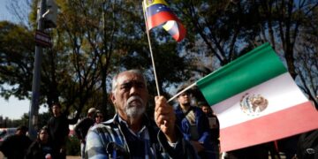 SRE pide diálogo y negociación ante situación en Venezuela