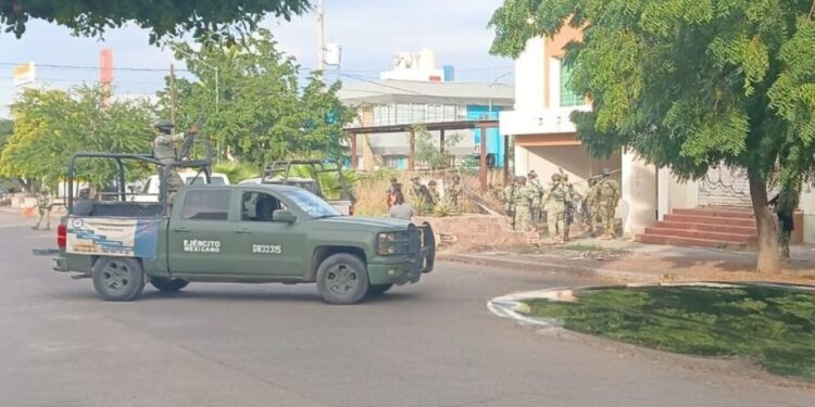 Localizan a hombre sin vida tras reporte de disparos en Lomas del Bulevar en Culiacán