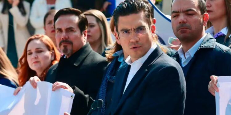 PAN “Reta” a Morena: Cada partido que reciba dinero del crimen organizado debe perder su registro