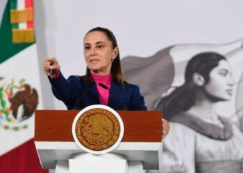 Entregan primera versión de la reforma electoral a Sheinbaum