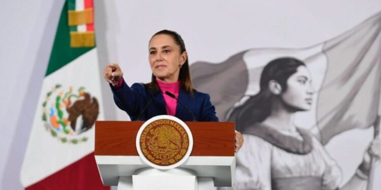 Entregan primera versión de la reforma electoral a Sheinbaum