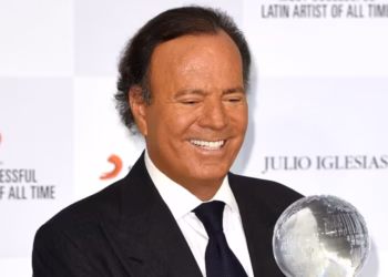 La Fiscalía de la Audiencia Nacional investiga ya a Julio Iglesias por la denuncia de dos mujeres por presunta trata de personas y abusos sexuales