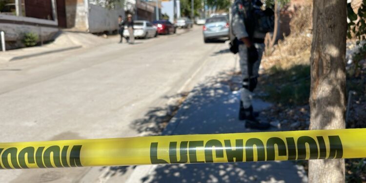 Albañil es asesinado a balazos dentro de su vivienda en la colonia El Mirador