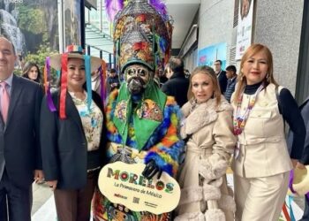 Francis Cázarez, presidenta de CANACO Mazatlán asiste a FITUR 2026