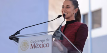 Reforma electoral incluirá medidas sobre uso de IA en campañas, Sheinbaum prevé presentarla en febrero