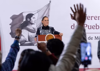 Sheinbaum revela que ha solicitado a EEUU extradiciones de personas ligadas al caso Ayotzinapa: “Seguimos insistiendo”