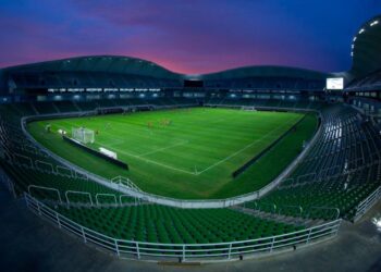 Rocha Moya promete futbol profesional en Sinaloa y gestiona regreso de Dorados a Culiacán