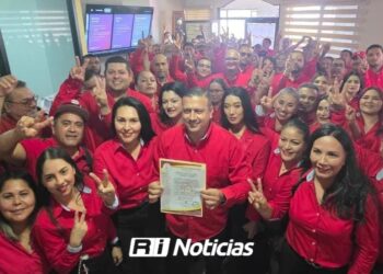 Homar Salas se registra por Secretaría General del STASAC Culiacán