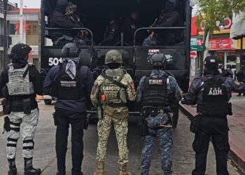 Detienen a 157 policías de tres municipios de Chiapas; los acusan de presuntos vínculos con la delincuencia organizada