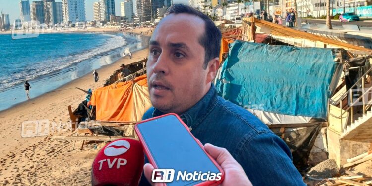 Detectan ampliaciones fuera de lo autorizado en palapas de zona de playa