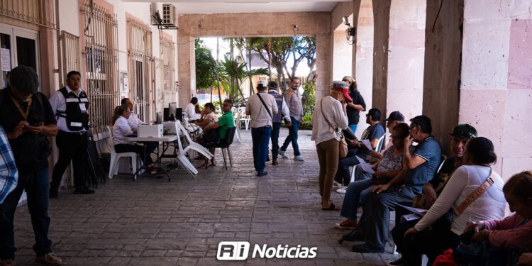 Cobro del predial alcanza cerca de 3.7 millones de pesos en el primer día