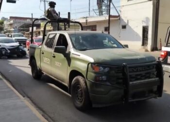 Agente de la Policía Municipal resulta lesionado al chocar en el centro de Culiacán