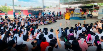 Colaboración entre sociedad y autoridades logra saldo blanco en escuelas de la zona sur: SEPyC