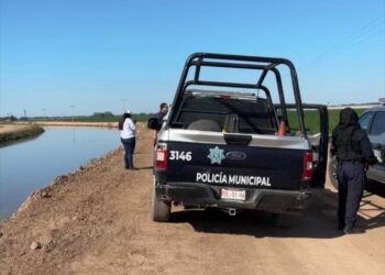 Localizan a hombre sin vida flotando en el canal Rosales, en Lo de Sauceda en Navolato