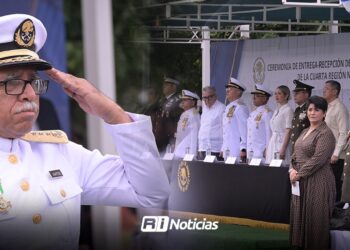 Realizan cambio de mando en la Cuarta Zona Naval en Mazatlán