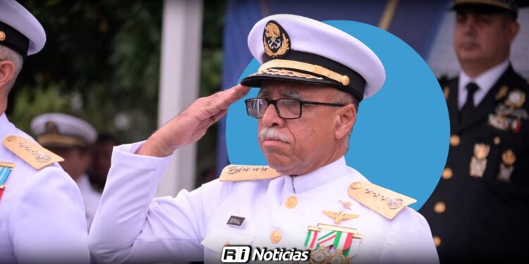 ¿Quién es Guadalupe Juan José Bernal Méndez, nuevo Comandante de la Cuarta Zona Naval?