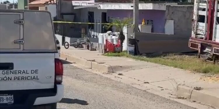 Ejecutan a balazos a joven a plena luz del día en la Gustavo Díaz Ordaz, en Culiacán