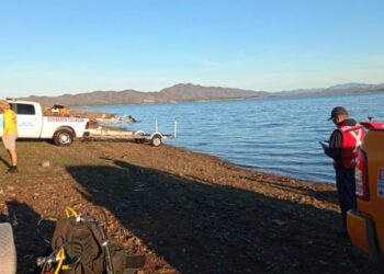Rescatan cuerpo de militar desaparecido en aguas de la presa Sanalona, en Culiacán