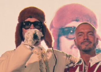 La NFL y Bad Bunny anuncian colección que combina fútbol americano, música y cultura