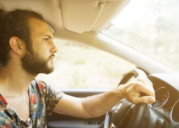 Los mexicanos prefieren comprar autos de gasolina y desdeñar los híbridos o eléctricos