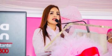 “En este movimiento no se permite la traición”, asegura Grecia Quiroz