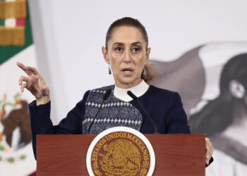 Sheinbaum afirma que la ayuda humanitaria a Cuba “continúa” pese a críticas de EE.UU.