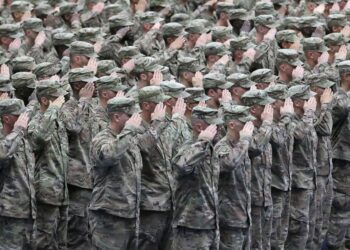 Pentágono alista mil 500 soldados para un posible despliegue en Minnesota