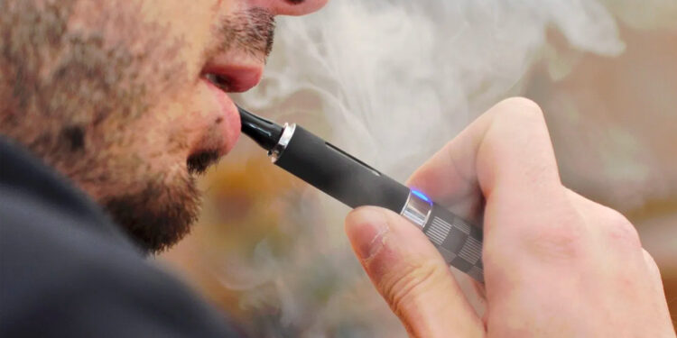 Entra en vigor la prohibición de vapeadores y cigarros electrónicos