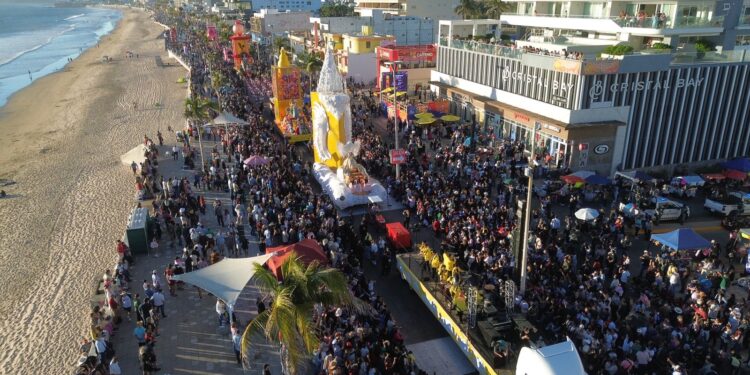 Culmina el Carnaval de Mazatlán con una asistencia de más de un millón 340 mil personas y una derrama económica superior a los 1,582 millones de pesos