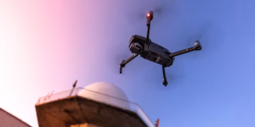 Drones de cárteles mexicanos, la causa del cierre del espacio aéreo en El Paso, Texas, informó EEUU