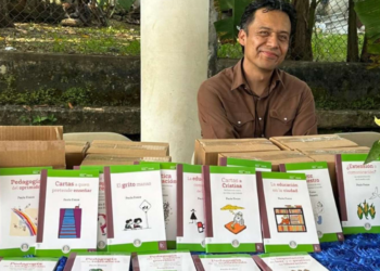 “Libros de texto no son patrimonio de una persona”: Sheinbaum tras salida de Marx Arriaga de la SEP