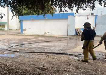 Vandalizan negocio de plásticos en la colonia 21 de Marzo en Culiacán