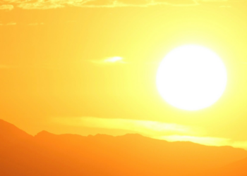 SMN prevé calor extremo y lluvias en 11 estados del país