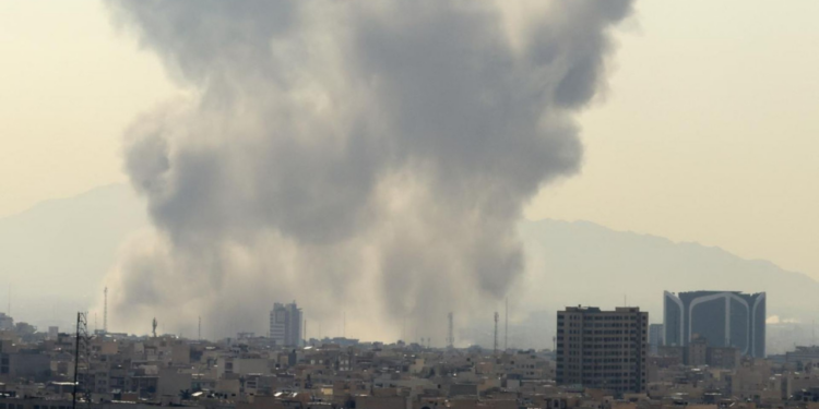 Estados Unidos e Israel atacan Irán