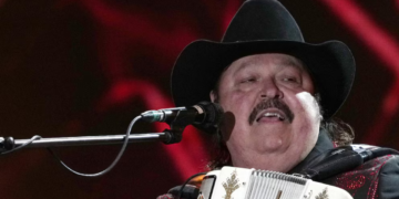 Ramón Ayala y su hijo enfrentan demanda civil y acusaciones de supuesto asalto sexual en EEUU