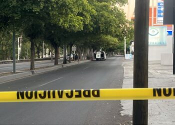 Conductor muere tras agresión armada de carro a carro