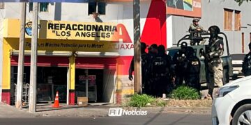 Localizan presunto artefacto explosivo en refaccionaría del sur de Culiacán