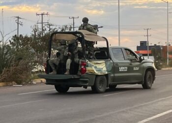 Privan de la libertad a un hombre en autolavado de Villas del Río, en Culiacán