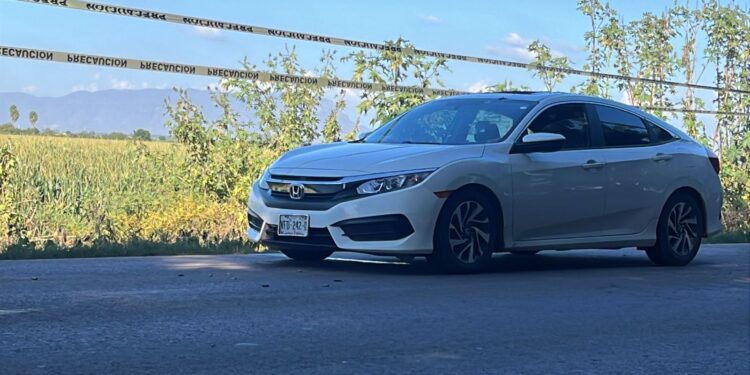 Hombre es ejecutado a balazos a bordo de un vehículo en La Palma, Navolato