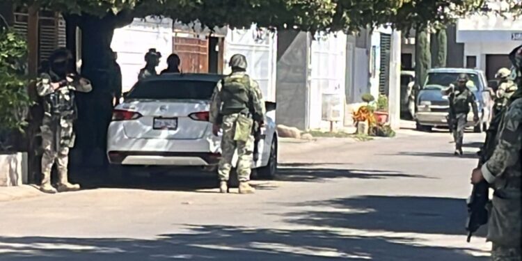 Se registra persecución y detención de civil en el Fraccionamiento Los Ángeles, en Culiacán