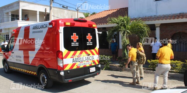 Pintor recibe descarga eléctrica mientras trabajaba en el Fraccionamiento Issstesin en Mazatlán